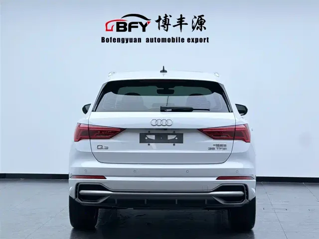 Audi Q3 — Фото автомобиля 4