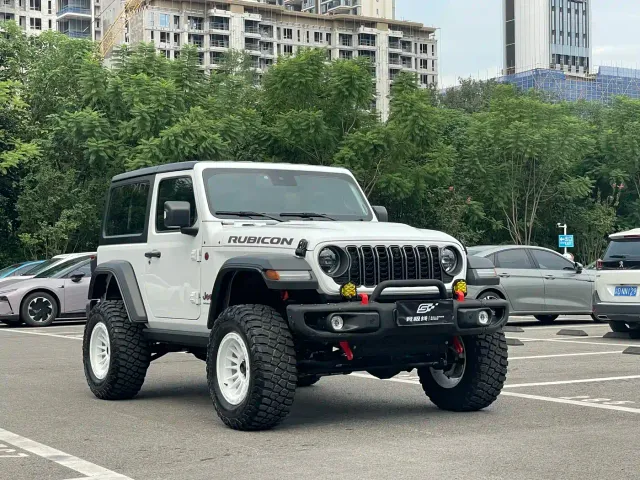 Jeep Wrangler — Фото автомобиля 3