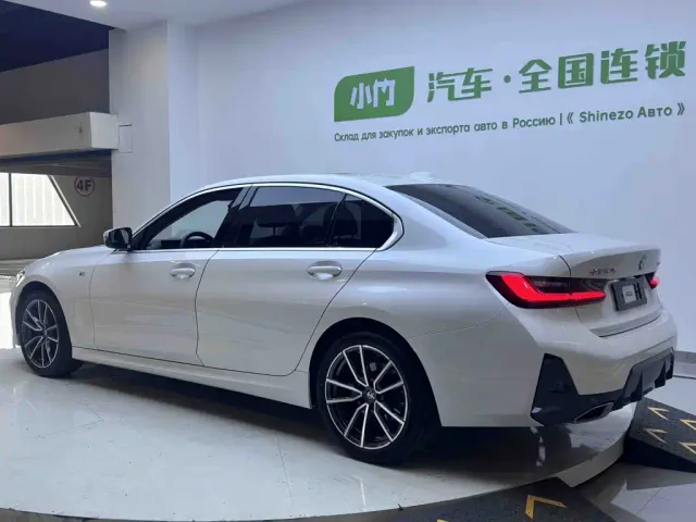 BMW 3 Series — Фото автомобиля 4