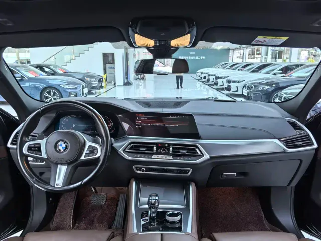 BMW X6 — Фото автомобиля 7