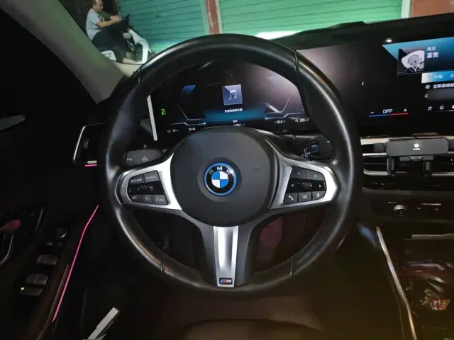 BMW i3 — Фото автомобиля 6