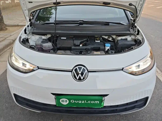 Volkswagen ID.3 — Фото автомобиля 19