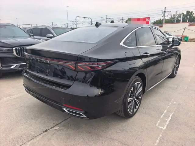 Chery Arrizo 8 PRO — Фото автомобиля 11