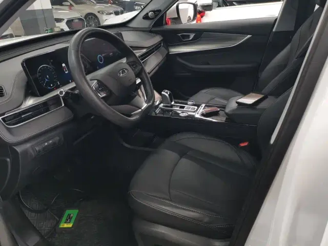 Chery Tiggo 8 PLUS — Фото автомобиля 14