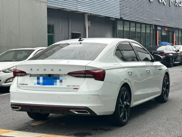 Skoda Octavia — Фото автомобиля 9