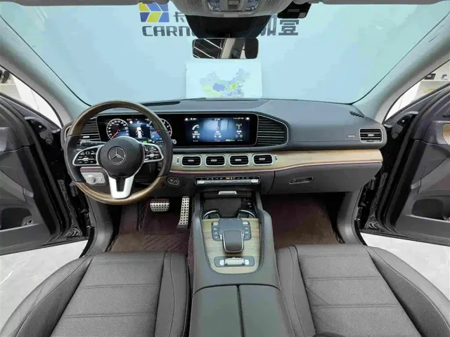 Mercedes-Benz GLS-Class — Фото автомобиля 9