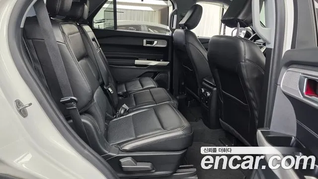 Ford Explorer 6th Gen — Фото автомобиля 17