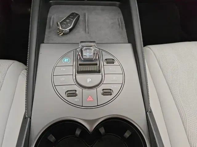 BYD Seal 06 — Фото автомобиля 13