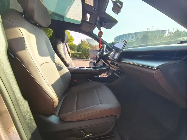 Changan Qiyuan A07 — Фото автомобиля 9