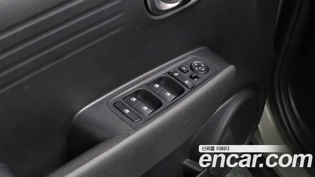 Hyundai Casper Casper Turbo Essential — Фото автомобиля 16