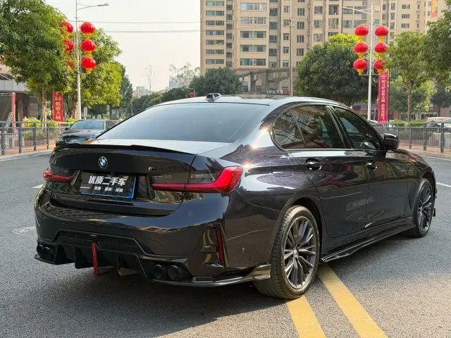 BMW 3 Series — Фото автомобиля 9
