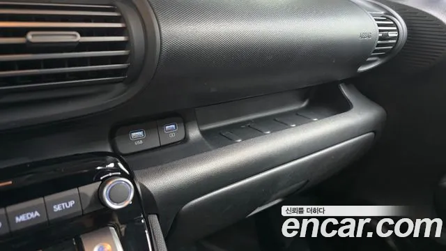 Hyundai Casper Casper Essential Light — Фото автомобиля 23