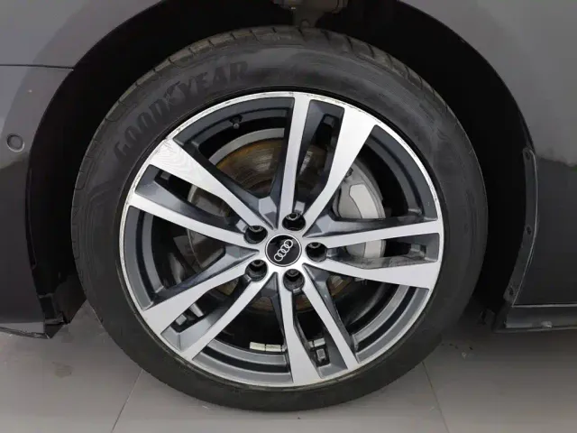 Audi A6L — Фото автомобиля 17
