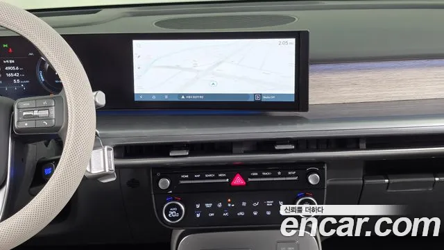 Hyundai Ioniq 9 — Фото автомобиля 14