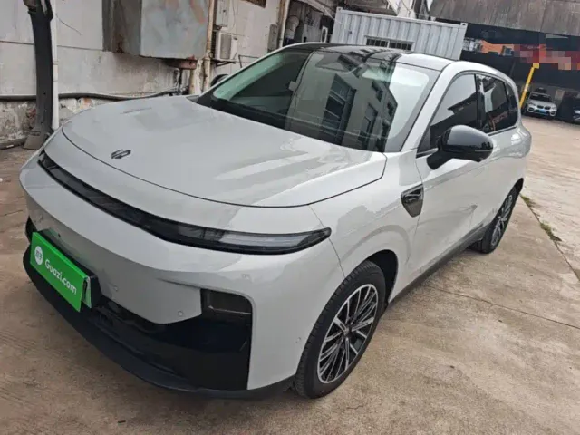 Фотография автомобиля — Leapmotor B10