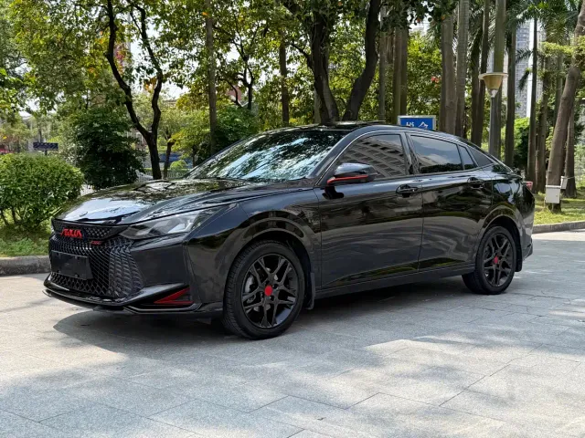 Фотография автомобиля — Dongfeng Yixuan