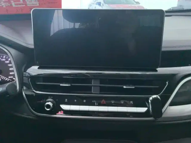 Haval H6 — Фото автомобиля 13