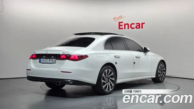 Mercedes-Benz E-Class W214 — Фото автомобиля 2