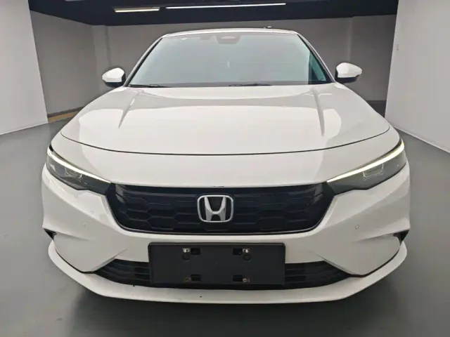 Honda Integra 2022 240TURBO CVT Luxury Edition — Фото автомобиля 2