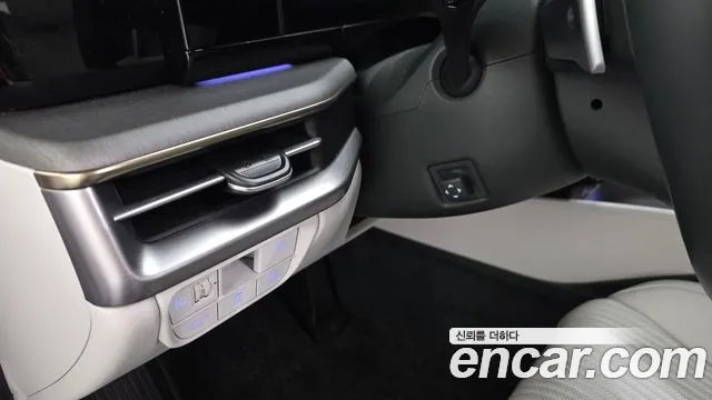 Hyundai Grandeur GN7 — Фото автомобиля 29
