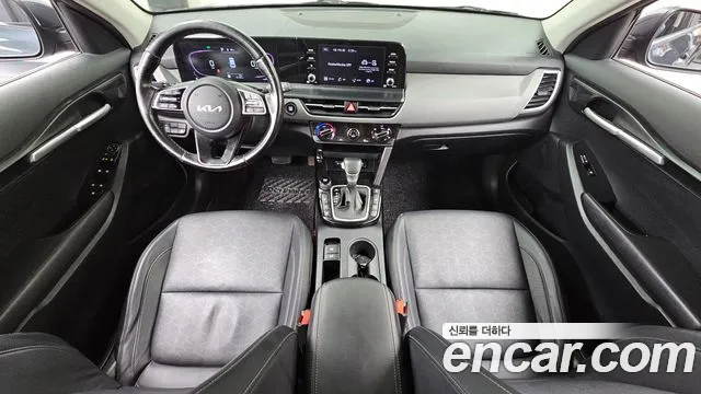 Kia Seltos — Фото автомобиля 7