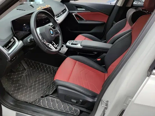 BMW X1 — Фото автомобиля 14