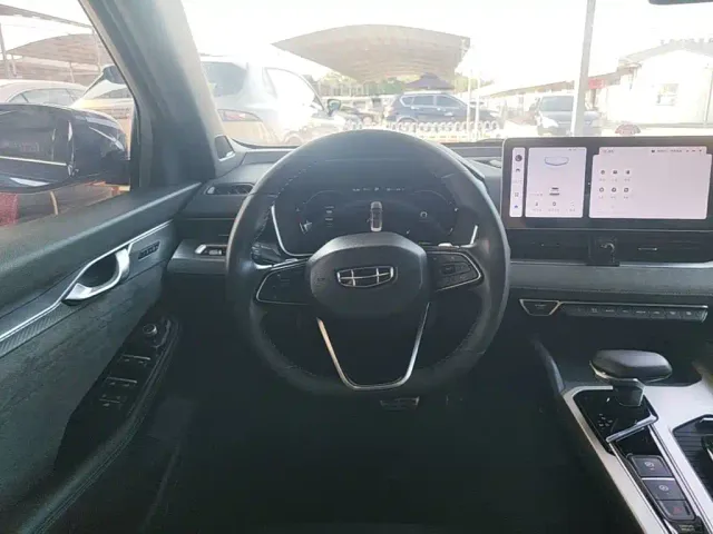 Geely Xingrui — Фото автомобиля 10