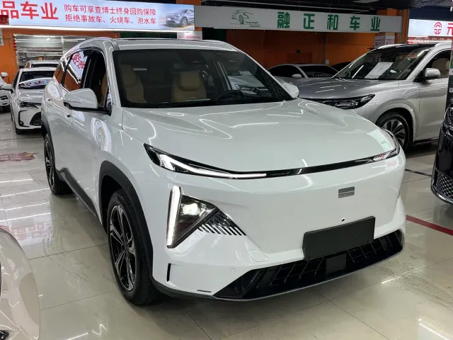 Geely Galaxy Galaxy L7 2023 1.5T 115km MAX — Фото автомобиля 3