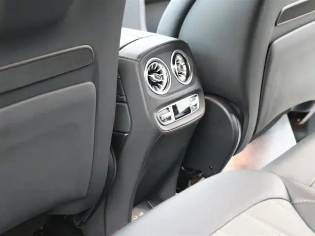 Mercedes-Benz G-Class — Фото автомобиля 21