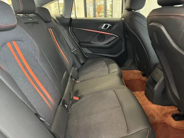 BMW 2 Series — Фото автомобиля 6