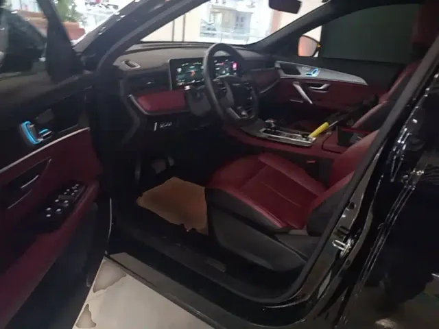 Jetour X70 Plus — Фото автомобиля 14