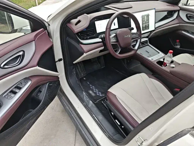BYD Seal 07 DM-i — Фото автомобиля 20