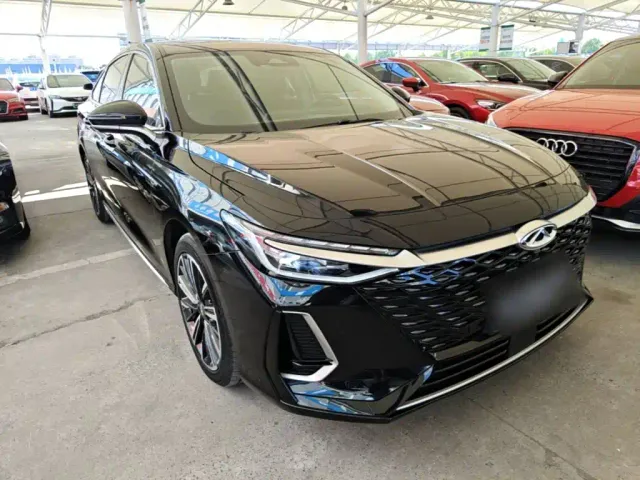 Chery Arrizo 8 — Фото автомобиля 3