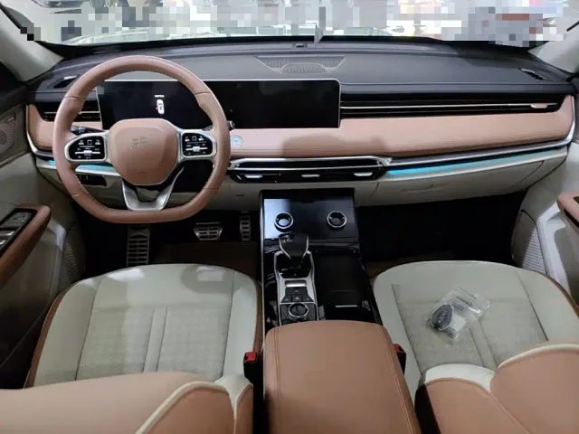 Jetour X70 C-DM — Фото автомобиля 13