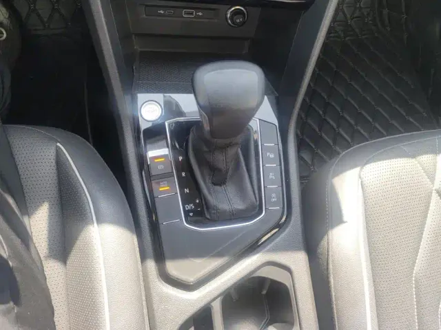 Volkswagen Tiguan L — Фото автомобиля 16