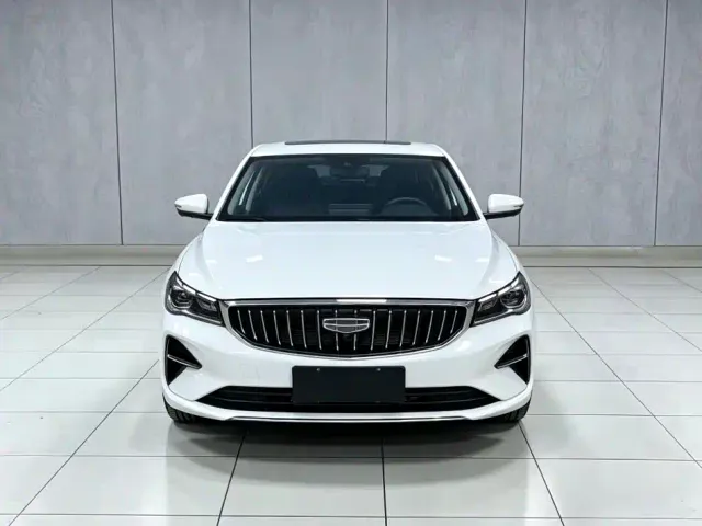 Geely Emgrand — Фото автомобиля 2