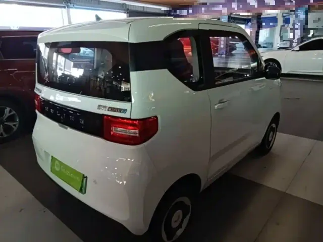 Wuling Hongguang Mini EV — Фото автомобиля 6