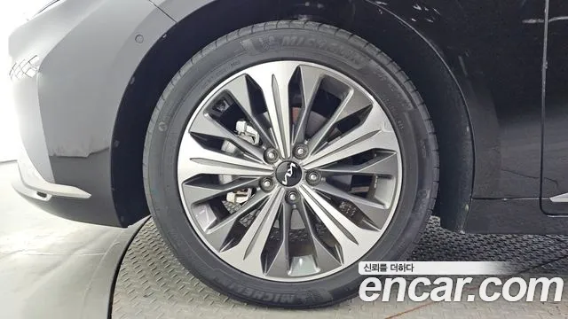 Kia K8 K8 Hybrid — Фото автомобиля 5