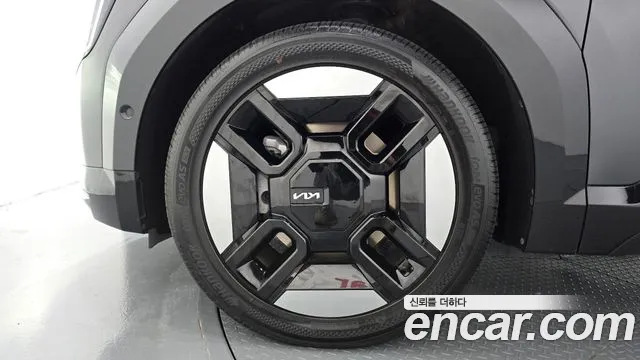Kia EV9 — Фото автомобиля 5