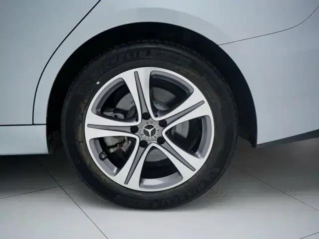 Mercedes-Benz C-Class — Фото автомобиля 21