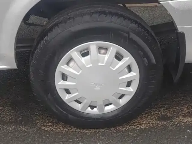 JMC Fushun — Фото автомобиля 10