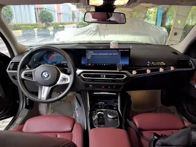 BMW i3 — Фото автомобиля 9