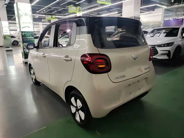 Wuling Hongguang Mini EV — Фото автомобиля 4