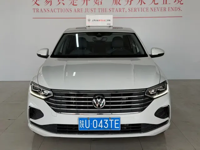 Volkswagen Lavida — Фото автомобиля 2
