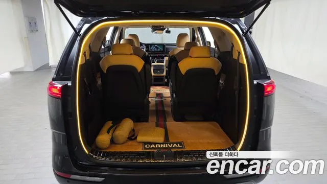 Kia Carnival 4th Gen — Фото автомобиля 22