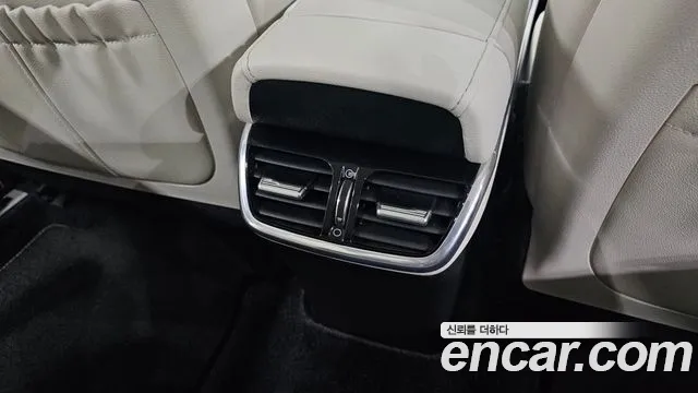 Hyundai Grandeur (New) Hybrid — Фото автомобиля 30
