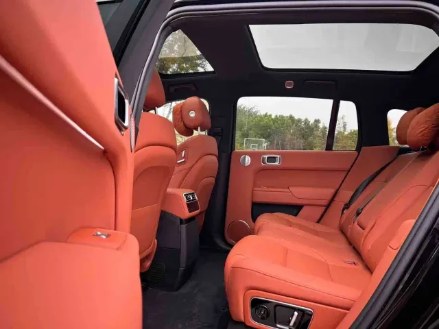 Li Auto L7 — Фото автомобиля 4
