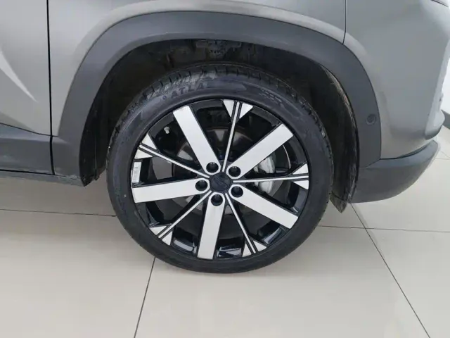 Geely ICON — Фото автомобиля 6