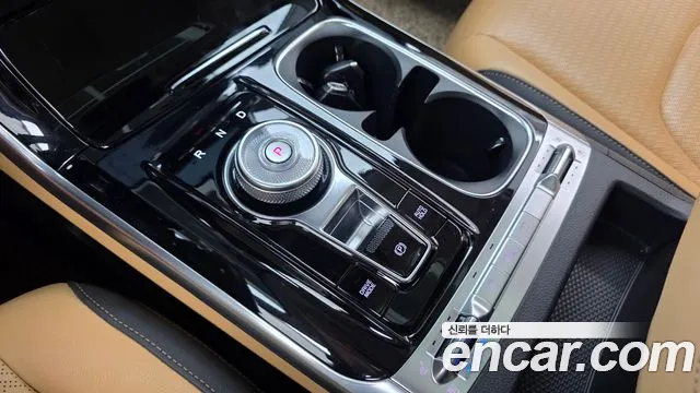 Kia Canival Carnival 4 поколение Бензин 7 мест Outdoor — Фото автомобиля 9