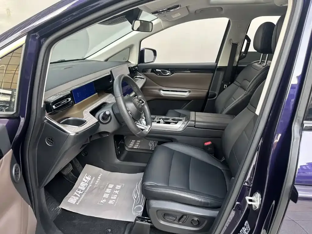 GAC Trumpchi Trumpchi E8 NEV 2024 Model 150km MAX — Фото автомобиля 12